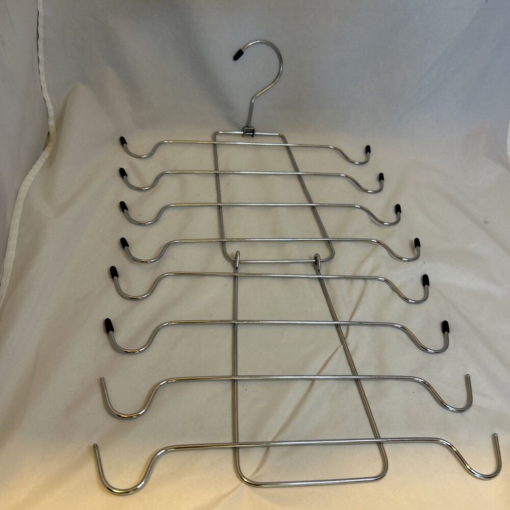 #8525 BRA TANK TOP HANGER METAL HOLDS 8